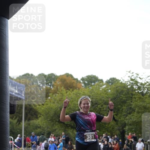 13.09.2026 - Stadtparktriathlon Patografie http://msf.ph/oto/10256061 13.09.2026 11:34:54 Ziel 381, 390, 449 meine-sportfotos.de