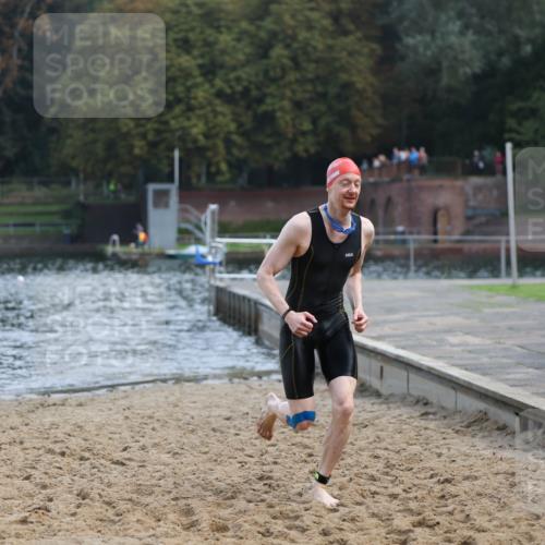 13.09.2026 - Stadtparktriathlon Mo-Foto http://msf.ph/oto/10256062 13.09.2026 10:36:52 Schwimmen 497 meine-sportfotos.de