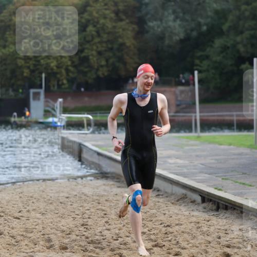 13.09.2026 - Stadtparktriathlon Mo-Foto http://msf.ph/oto/10256064 13.09.2026 10:36:52 Schwimmen 497 meine-sportfotos.de