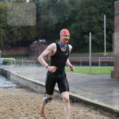 13.09.2026 - Stadtparktriathlon Mo-Foto http://msf.ph/oto/10256065 13.09.2026 10:36:53 Schwimmen 497 meine-sportfotos.de
