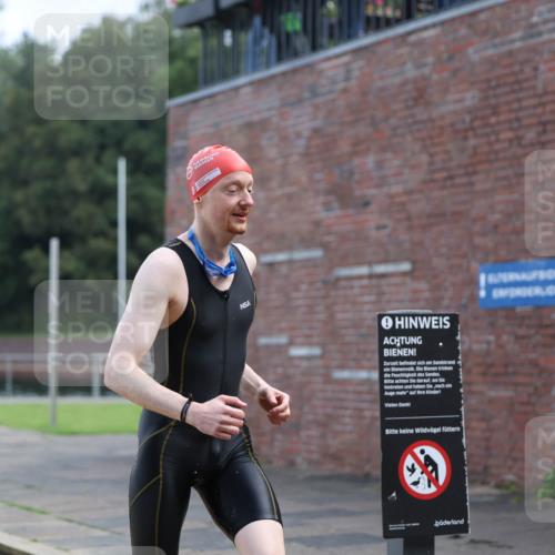 13.09.2026 - Stadtparktriathlon Mo-Foto http://msf.ph/oto/10256069 13.09.2026 10:36:53 Schwimmen 497 meine-sportfotos.de