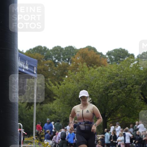 13.09.2026 - Stadtparktriathlon Patografie http://msf.ph/oto/10256071 13.09.2026 11:35:04 Ziel 346 meine-sportfotos.de