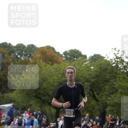 13.09.2026 - Stadtparktriathlon Patografie http://msf.ph/oto/10256077 13.09.2026 11:35:17 Ziel 550 meine-sportfotos.de