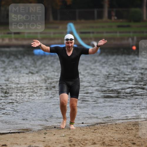 13.09.2026 - Stadtparktriathlon Mo-Foto http://msf.ph/oto/10256091 13.09.2026 10:37:41 Schwimmen 579 meine-sportfotos.de