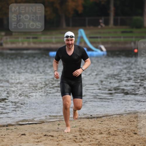 13.09.2026 - Stadtparktriathlon Mo-Foto http://msf.ph/oto/10256097 13.09.2026 10:37:42 Schwimmen 579 meine-sportfotos.de