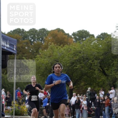 13.09.2026 - Stadtparktriathlon Patografie http://msf.ph/oto/10256098 13.09.2026 11:35:50 Ziel 351, 414 meine-sportfotos.de