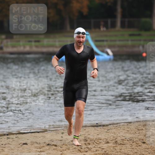 13.09.2026 - Stadtparktriathlon Mo-Foto http://msf.ph/oto/10256100 13.09.2026 10:37:43 Schwimmen 579 meine-sportfotos.de
