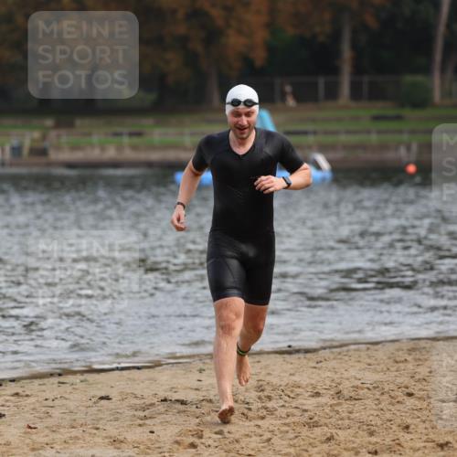 13.09.2026 - Stadtparktriathlon Mo-Foto http://msf.ph/oto/10256102 13.09.2026 10:37:43 Schwimmen 579 meine-sportfotos.de