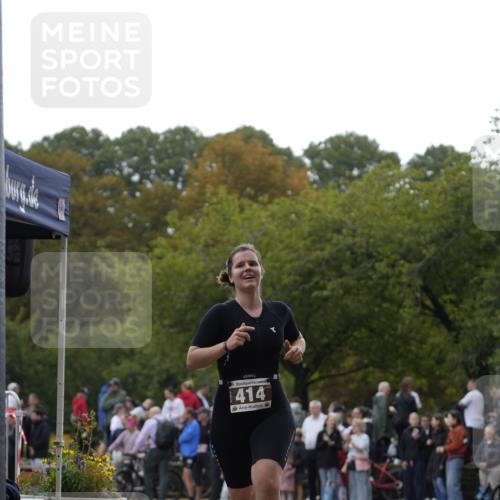 13.09.2026 - Stadtparktriathlon Patografie http://msf.ph/oto/10256104 13.09.2026 11:35:51 Ziel 351, 414 meine-sportfotos.de