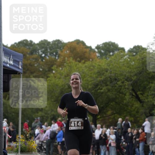 13.09.2026 - Stadtparktriathlon Patografie http://msf.ph/oto/10256108 13.09.2026 11:35:52 Ziel 351, 414 meine-sportfotos.de