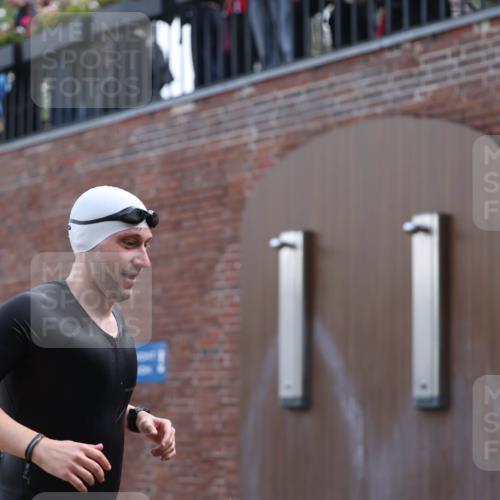13.09.2026 - Stadtparktriathlon Mo-Foto http://msf.ph/oto/10256124 13.09.2026 10:37:46 Schwimmen 579 meine-sportfotos.de