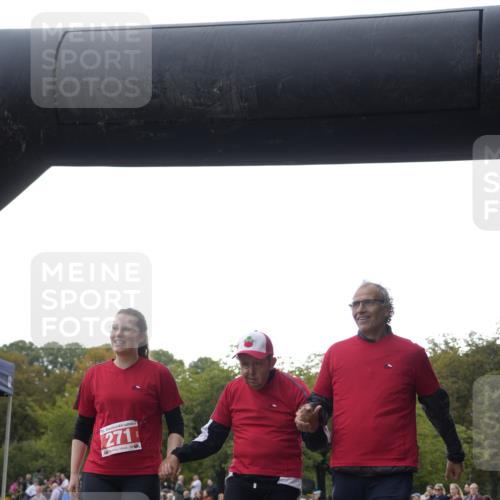 13.09.2026 - Stadtparktriathlon Patografie http://msf.ph/oto/10256138 13.09.2026 11:36:23 Ziel 270, 410 meine-sportfotos.de