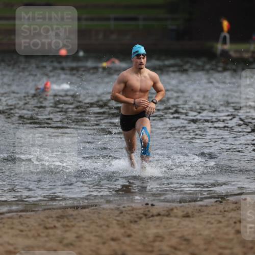 13.09.2026 - Stadtparktriathlon Mo-Foto http://msf.ph/oto/10256150 13.09.2026 10:48:52 Schwimmen 666 meine-sportfotos.de