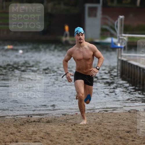 13.09.2026 - Stadtparktriathlon Mo-Foto http://msf.ph/oto/10256161 13.09.2026 10:48:54 Schwimmen 666 meine-sportfotos.de