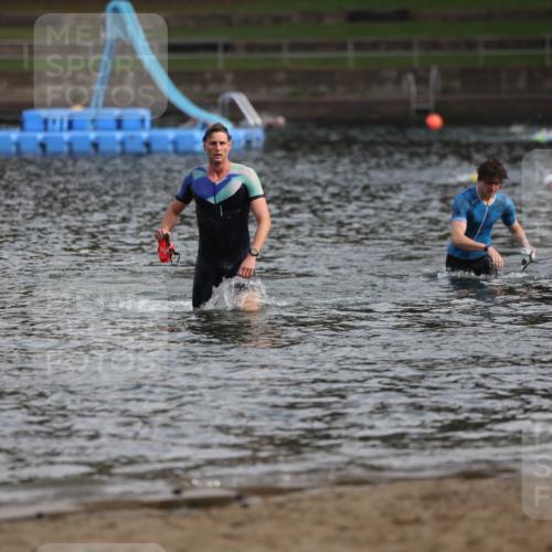 13.09.2026 - Stadtparktriathlon Mo-Foto http://msf.ph/oto/10256183 13.09.2026 10:49:12 Schwimmen 622, 691 meine-sportfotos.de