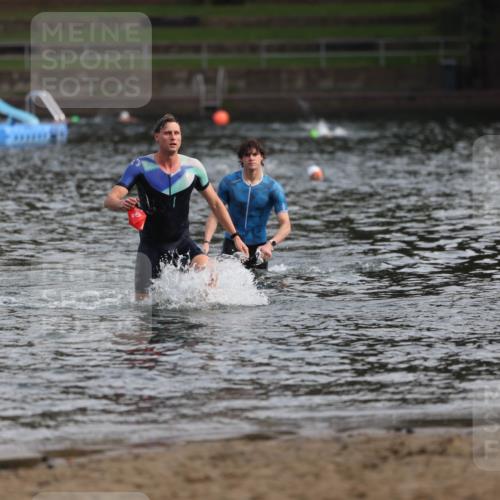 13.09.2026 - Stadtparktriathlon Mo-Foto http://msf.ph/oto/10256185 13.09.2026 10:49:14 Schwimmen 622, 691 meine-sportfotos.de