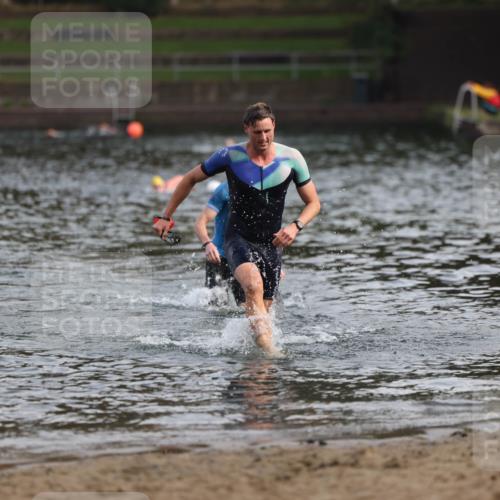 13.09.2026 - Stadtparktriathlon Mo-Foto http://msf.ph/oto/10256197 13.09.2026 10:49:17 Schwimmen 622, 691 meine-sportfotos.de