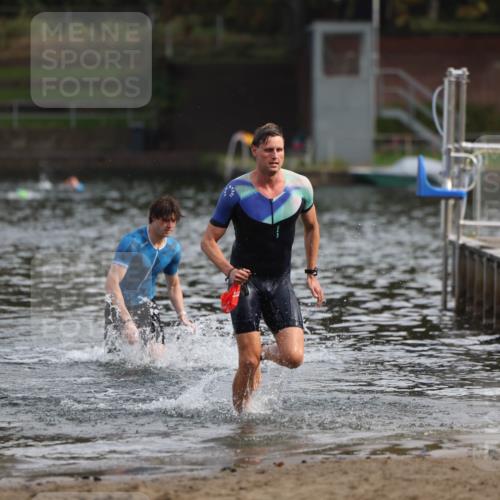 13.09.2026 - Stadtparktriathlon Mo-Foto http://msf.ph/oto/10256207 13.09.2026 10:49:18 Schwimmen 622, 691 meine-sportfotos.de