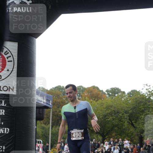 13.09.2026 - Stadtparktriathlon Patografie http://msf.ph/oto/10256216 13.09.2026 11:37:15 Ziel 420, 490 meine-sportfotos.de