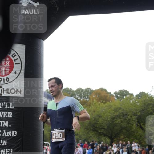 13.09.2026 - Stadtparktriathlon Patografie http://msf.ph/oto/10256219 13.09.2026 11:37:15 Ziel 420, 490 meine-sportfotos.de