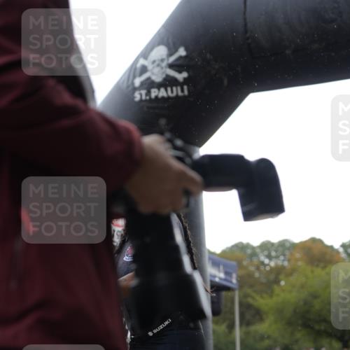 13.09.2026 - Stadtparktriathlon Patografie http://msf.ph/oto/10256242 13.09.2026 11:37:43 Ziel 358, 505 meine-sportfotos.de