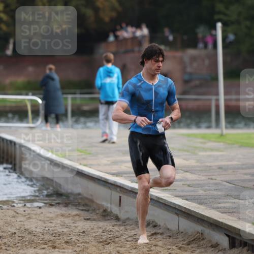13.09.2026 - Stadtparktriathlon Mo-Foto http://msf.ph/oto/10256244 13.09.2026 10:49:24 Schwimmen 622, 691 meine-sportfotos.de