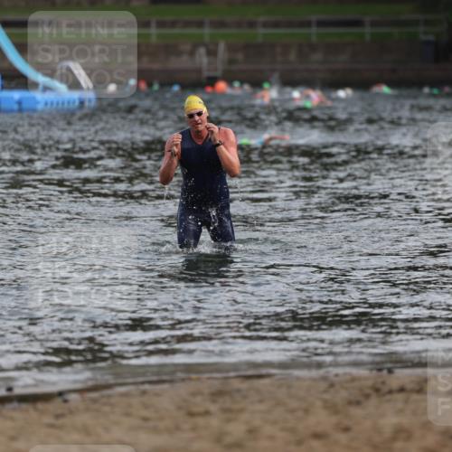 13.09.2026 - Stadtparktriathlon Mo-Foto http://msf.ph/oto/10256257 13.09.2026 10:49:51 Schwimmen  meine-sportfotos.de