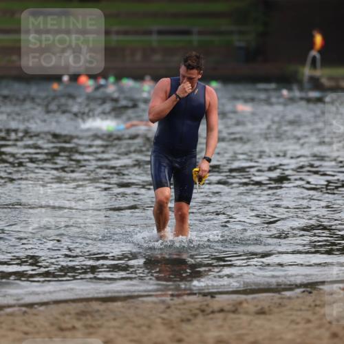 13.09.2026 - Stadtparktriathlon Mo-Foto http://msf.ph/oto/10256282 13.09.2026 10:49:56 Schwimmen 685 meine-sportfotos.de