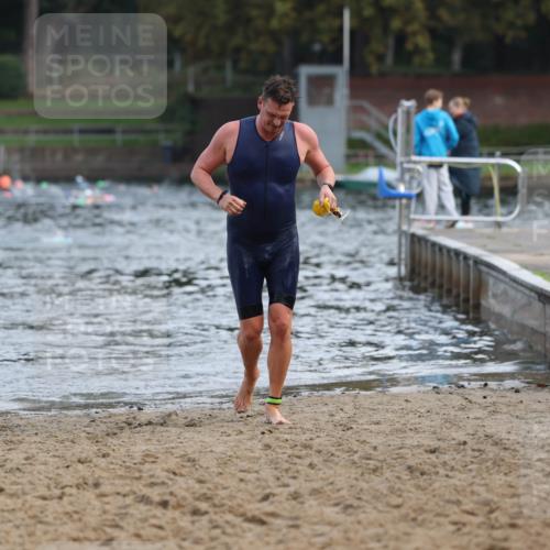13.09.2026 - Stadtparktriathlon Mo-Foto http://msf.ph/oto/10256284 13.09.2026 10:50:01 Schwimmen 685 meine-sportfotos.de