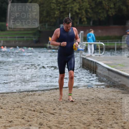13.09.2026 - Stadtparktriathlon Mo-Foto http://msf.ph/oto/10256290 13.09.2026 10:50:02 Schwimmen 685 meine-sportfotos.de