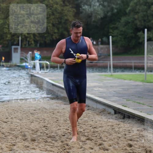 13.09.2026 - Stadtparktriathlon Mo-Foto http://msf.ph/oto/10256304 13.09.2026 10:50:05 Schwimmen 685 meine-sportfotos.de