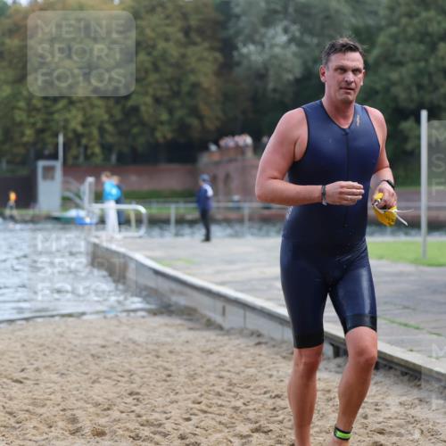 13.09.2026 - Stadtparktriathlon Mo-Foto http://msf.ph/oto/10256309 13.09.2026 10:50:06 Schwimmen 685 meine-sportfotos.de