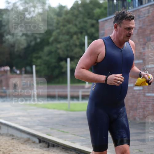 13.09.2026 - Stadtparktriathlon Mo-Foto http://msf.ph/oto/10256314 13.09.2026 10:50:07 Schwimmen 685 meine-sportfotos.de