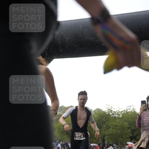 13.09.2026 - Stadtparktriathlon Patografie http://msf.ph/oto/10256322 13.09.2026 11:38:40 Ziel 386, 483, 523, 529 meine-sportfotos.de