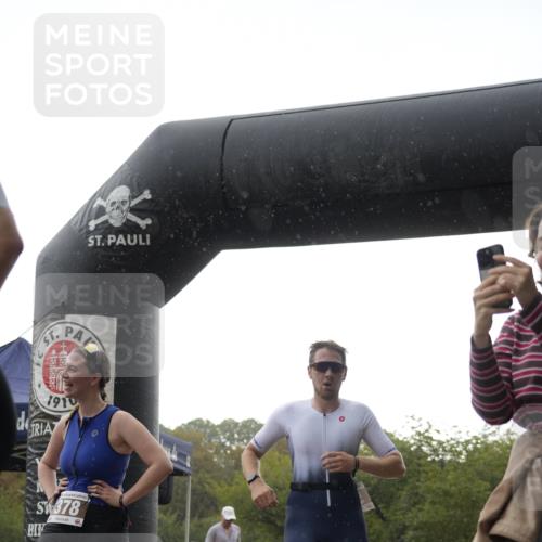 13.09.2026 - Stadtparktriathlon Patografie http://msf.ph/oto/10256327 13.09.2026 11:38:42 Ziel 386, 483, 523, 529, 539 meine-sportfotos.de