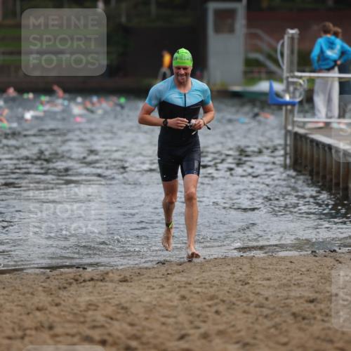 13.09.2026 - Stadtparktriathlon Mo-Foto http://msf.ph/oto/10256333 13.09.2026 10:50:27 Schwimmen 672 meine-sportfotos.de