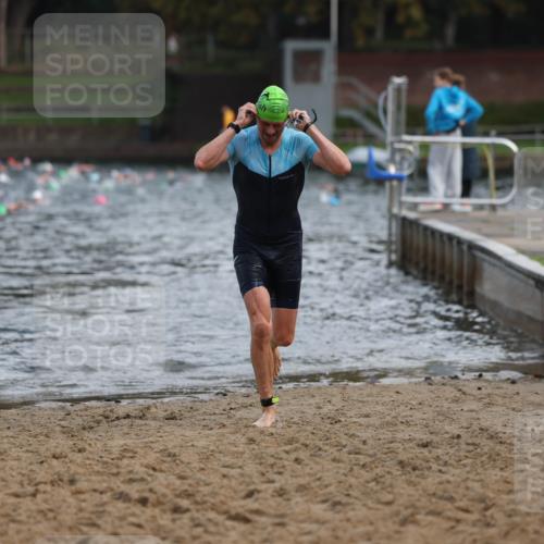 13.09.2026 - Stadtparktriathlon Mo-Foto http://msf.ph/oto/10256340 13.09.2026 10:50:28 Schwimmen 672 meine-sportfotos.de