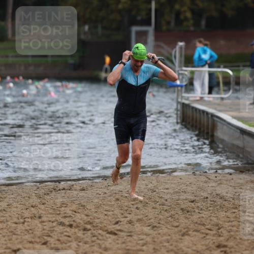 13.09.2026 - Stadtparktriathlon Mo-Foto http://msf.ph/oto/10256342 13.09.2026 10:50:28 Schwimmen 672 meine-sportfotos.de