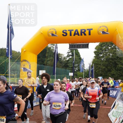 13.09.2026 - Airport Race Dennis Weichert http://msf.ph/oto/10256345 13.09.2026 10:01:21 Laufen  meine-sportfotos.de