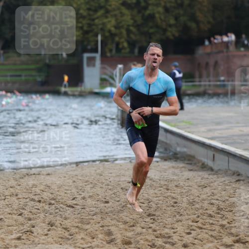13.09.2026 - Stadtparktriathlon Mo-Foto http://msf.ph/oto/10256348 13.09.2026 10:50:30 Schwimmen 672 meine-sportfotos.de