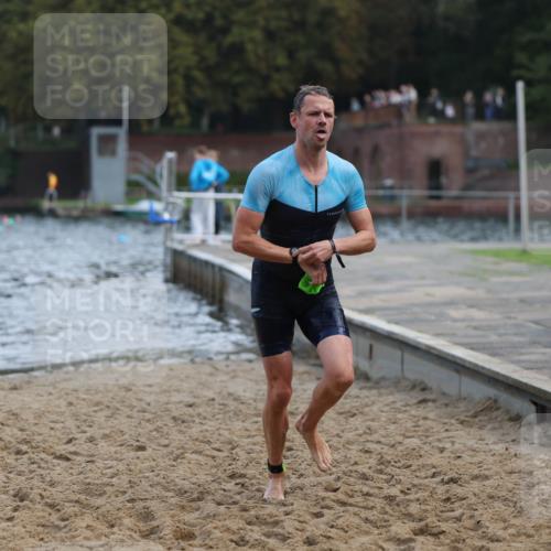 13.09.2026 - Stadtparktriathlon Mo-Foto http://msf.ph/oto/10256351 13.09.2026 10:50:30 Schwimmen 672 meine-sportfotos.de