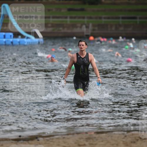 13.09.2026 - Stadtparktriathlon Mo-Foto http://msf.ph/oto/10256359 13.09.2026 10:50:44 Schwimmen 688 meine-sportfotos.de
