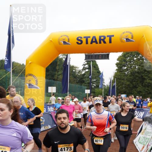 13.09.2026 - Airport Race Dennis Weichert http://msf.ph/oto/10256360 13.09.2026 10:01:22 Laufen  meine-sportfotos.de