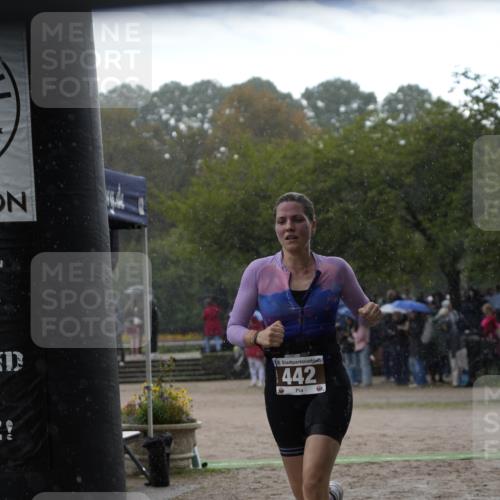 13.09.2026 - Stadtparktriathlon Patografie http://msf.ph/oto/10256363 13.09.2026 11:39:41 Ziel 431, 442, 547 meine-sportfotos.de