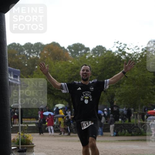 13.09.2026 - Stadtparktriathlon Patografie http://msf.ph/oto/10256406 13.09.2026 11:40:24 Ziel 518 meine-sportfotos.de