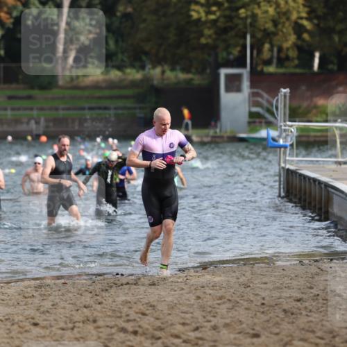13.09.2026 - Stadtparktriathlon Mo-Foto http://msf.ph/oto/10256435 13.09.2026 10:51:17 Schwimmen 611, 621, 634, 635, 670, 679, 683 meine-sportfotos.de