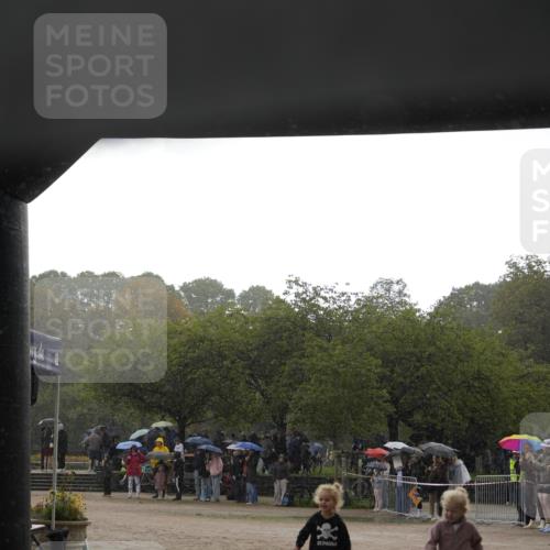 13.09.2026 - Stadtparktriathlon Patografie http://msf.ph/oto/10256457 13.09.2026 11:40:52 Ziel 404, 452, 575, 691 meine-sportfotos.de