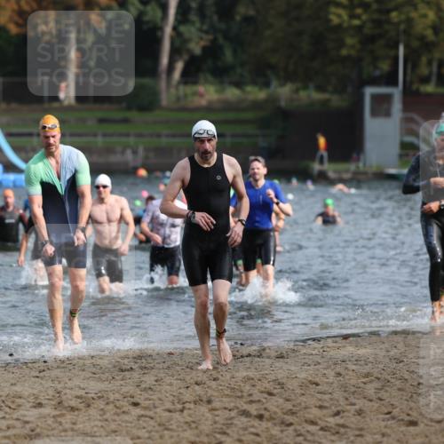 13.09.2026 - Stadtparktriathlon Mo-Foto http://msf.ph/oto/10256473 13.09.2026 10:51:28 Schwimmen 595, 598, 600, 603, 619, 632, 633, 634, 635, 639, 640, 671, 679, 696, 702 meine-sportfotos.de