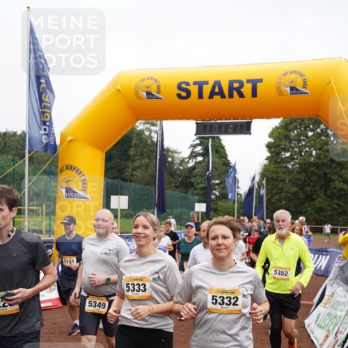 13.09.2026 - Airport Race Dennis Weichert http://msf.ph/oto/10256501 13.09.2026 10:01:29 Laufen  meine-sportfotos.de