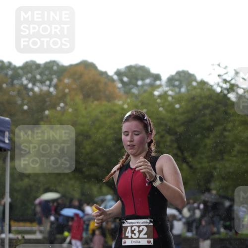 13.09.2026 - Stadtparktriathlon Patografie http://msf.ph/oto/10256510 13.09.2026 11:42:15 Ziel 432, 777 meine-sportfotos.de